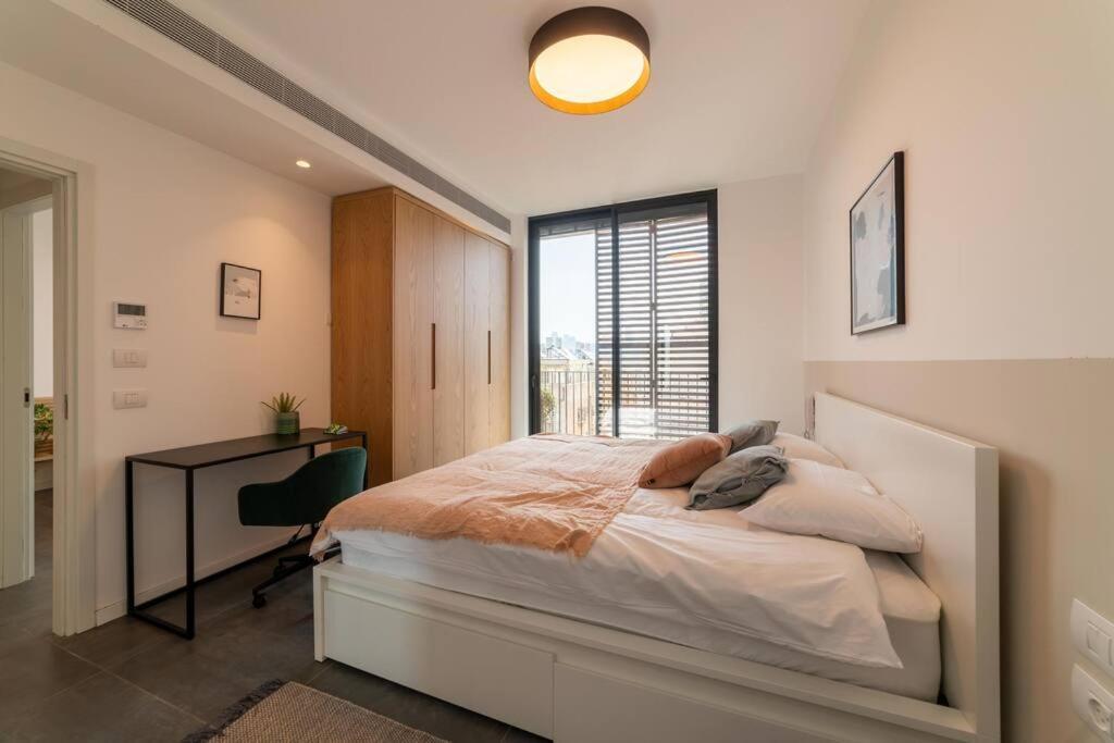 Amazing Penthouse On Gordon Beach 8 Guests Tel Aviv-Jaffa Exterior foto