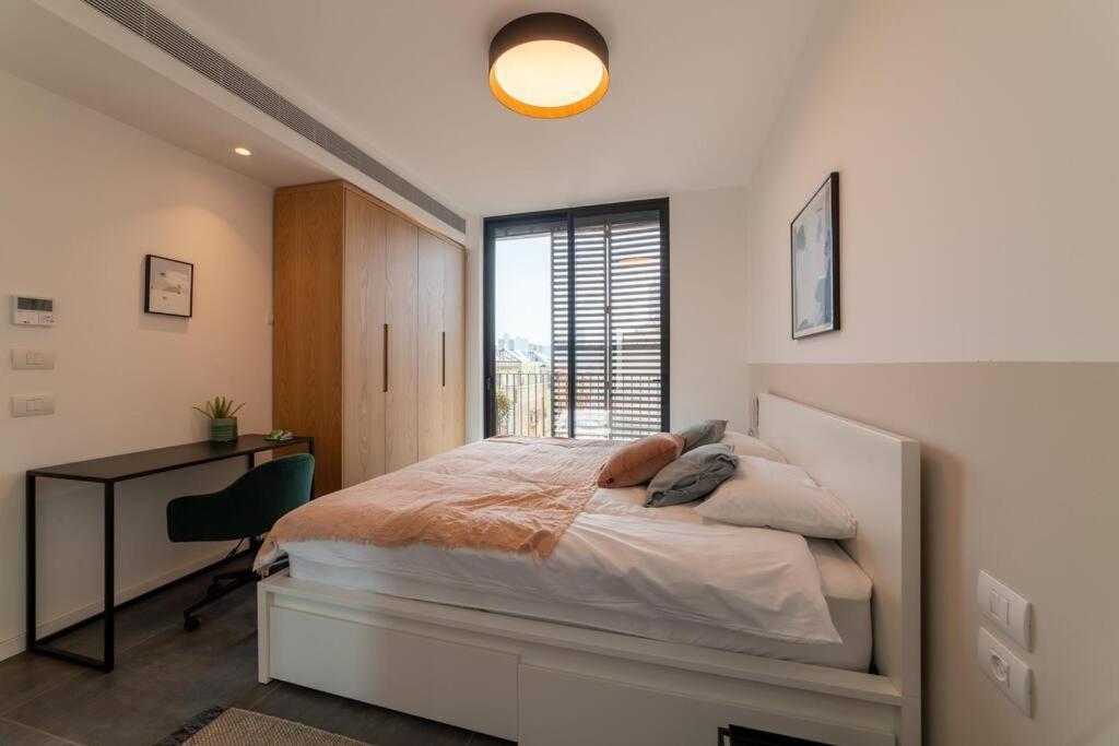 Amazing Penthouse On Gordon Beach 8 Guests Tel Aviv-Jaffa Exterior foto