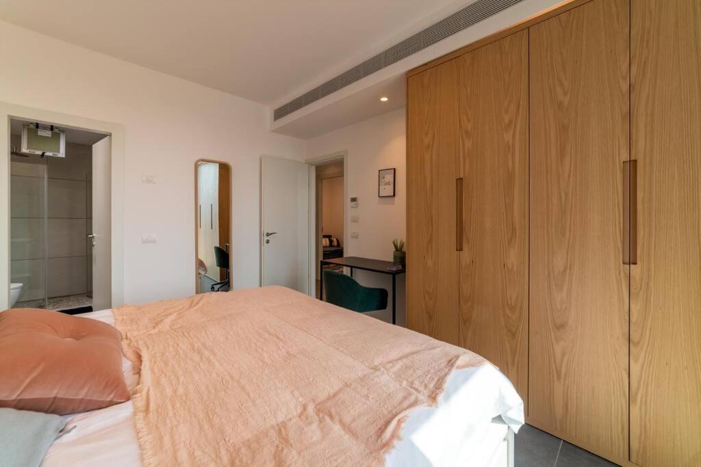 Amazing Penthouse On Gordon Beach 8 Guests Tel Aviv-Jaffa Exterior foto
